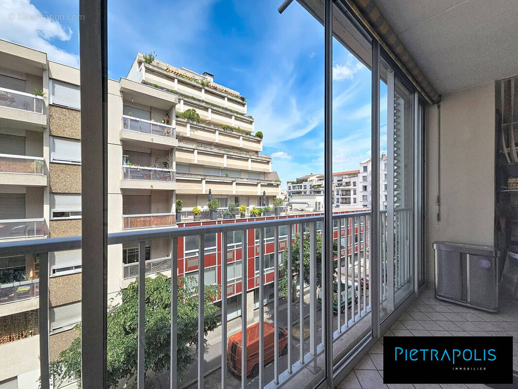 Appartement à LYON-7E
