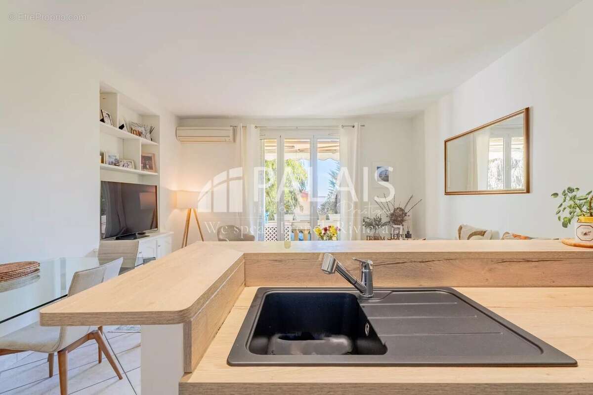 Appartement à BEAULIEU-SUR-MER