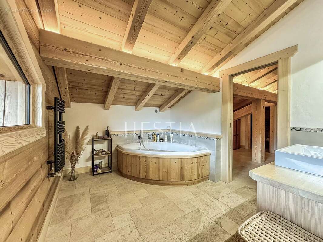 Maison à SAINT-NICOLAS-LA-CHAPELLE