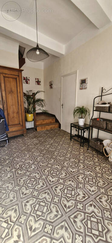 Maison à ESPONDEILHAN