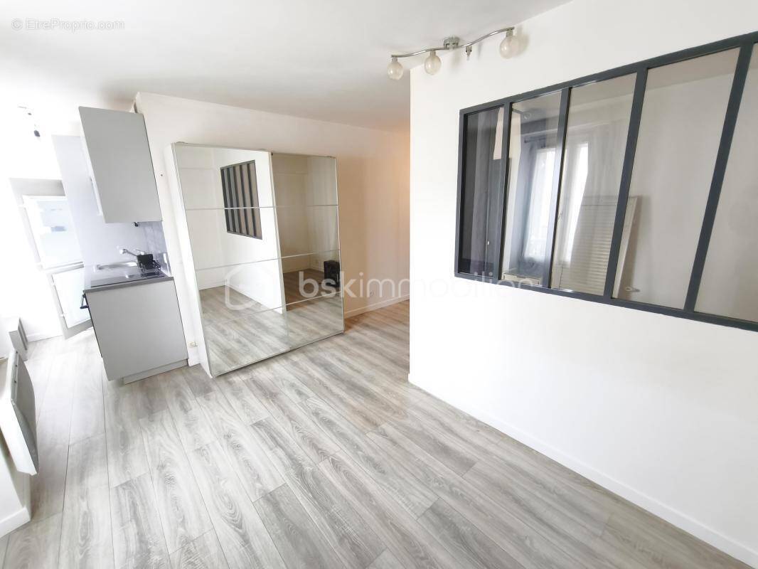 Appartement à CHENNEVIERES-SUR-MARNE