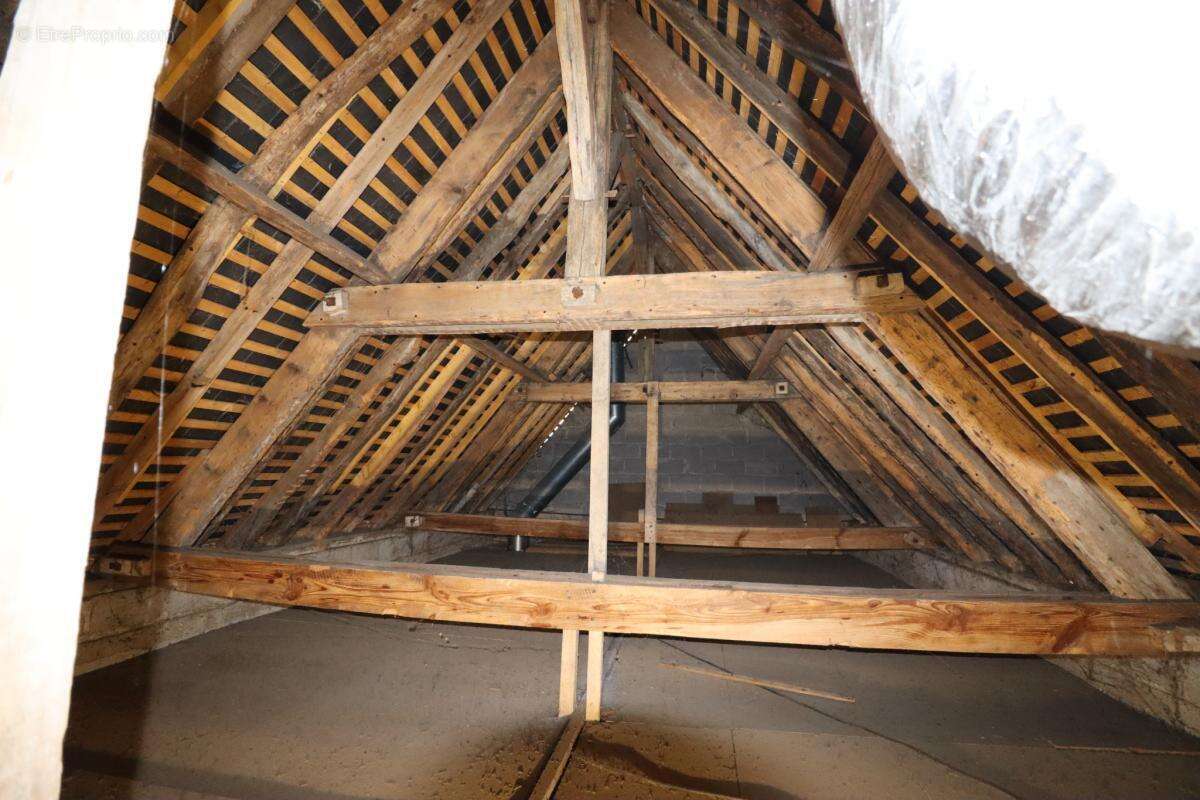 Maison à SAVONNIERES