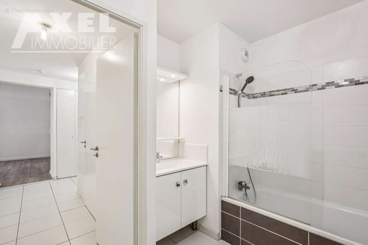 Appartement à ELANCOURT