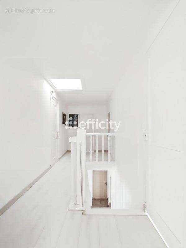 Maison 160 m² à Aigrefeuille-D'aunis  - photo 14