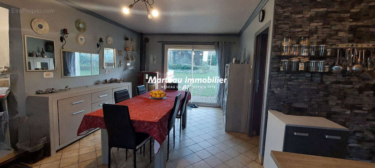 Maison à MONTMIRAIL