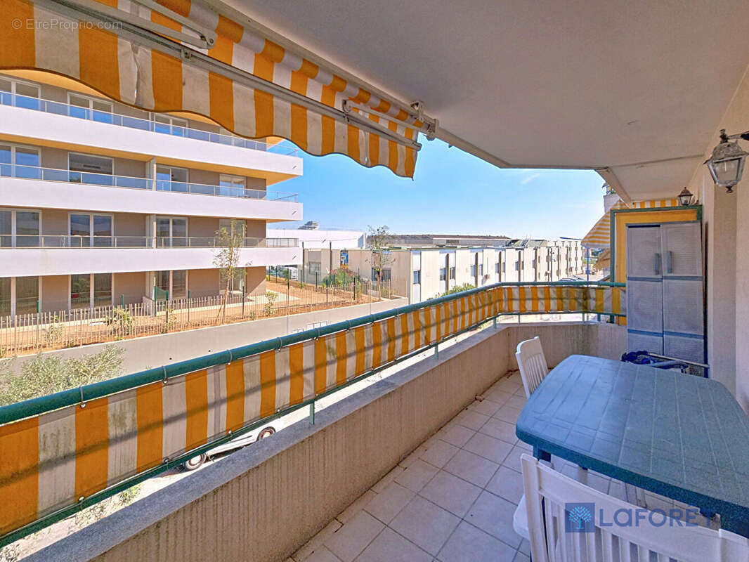 Appartement à VILLENEUVE-LOUBET