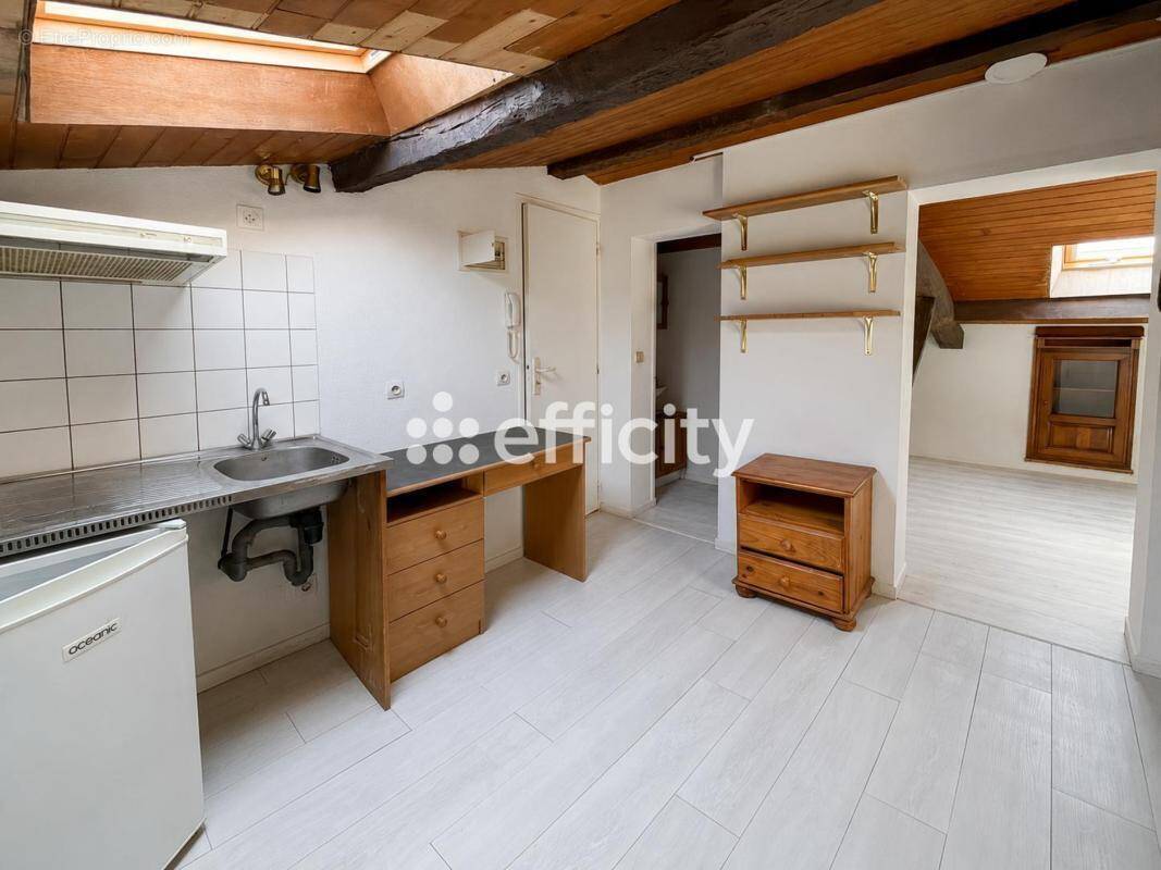 Appartement à SAINTES