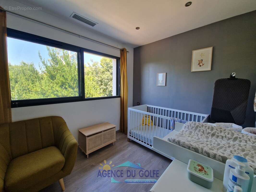 Jolie villa T 4 avec piscine - photo 9