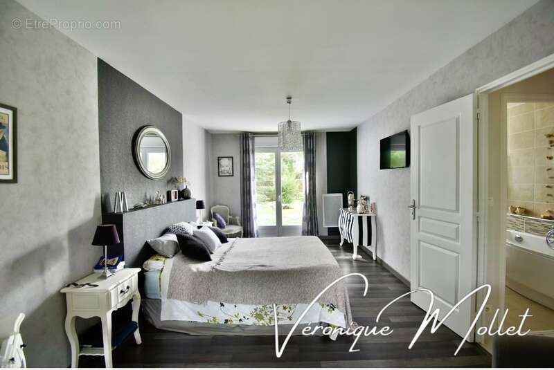 Maison à LIGNAN-DE-BORDEAUX