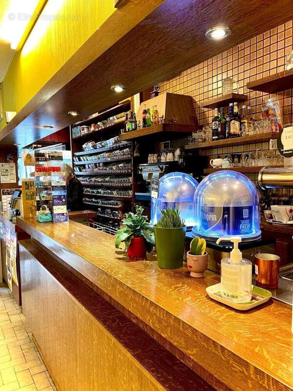 Photo 4 - Commerce à SENS