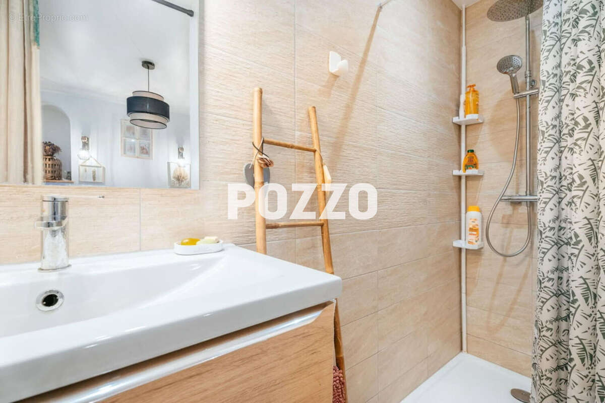 Maison à BAGUER-PICAN