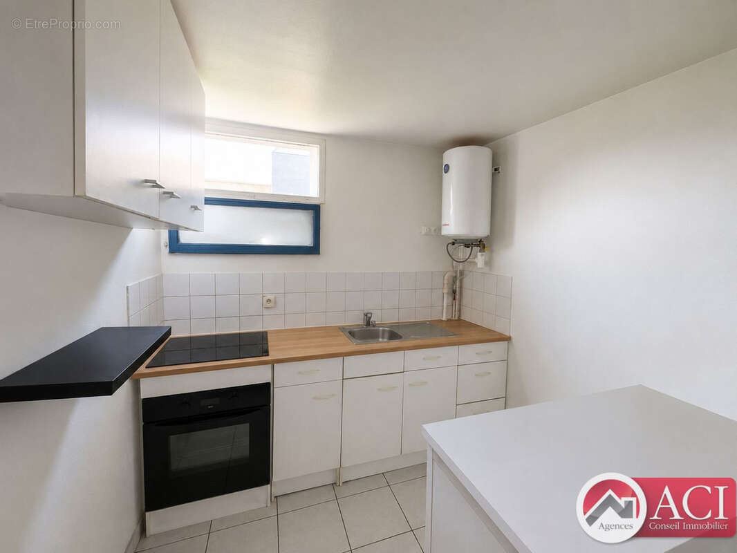Appartement à MERU