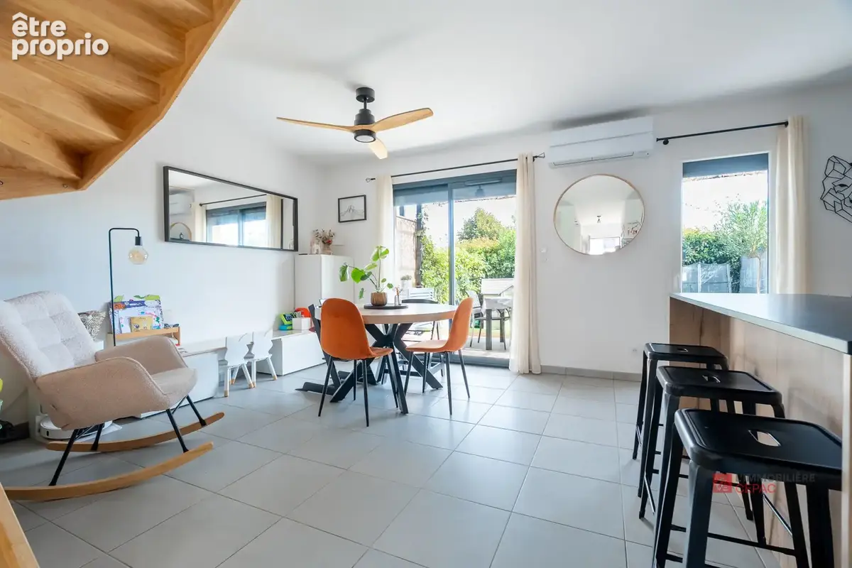 Villa 4 pièces avec jardin   Le Puy-Sainte-Réparade - photo 9