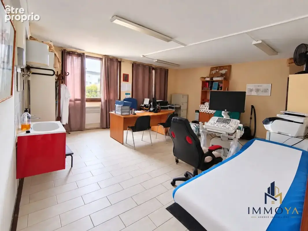 Commerce 53 m² à vendre à Saint-Egreve (38120) - photo 2