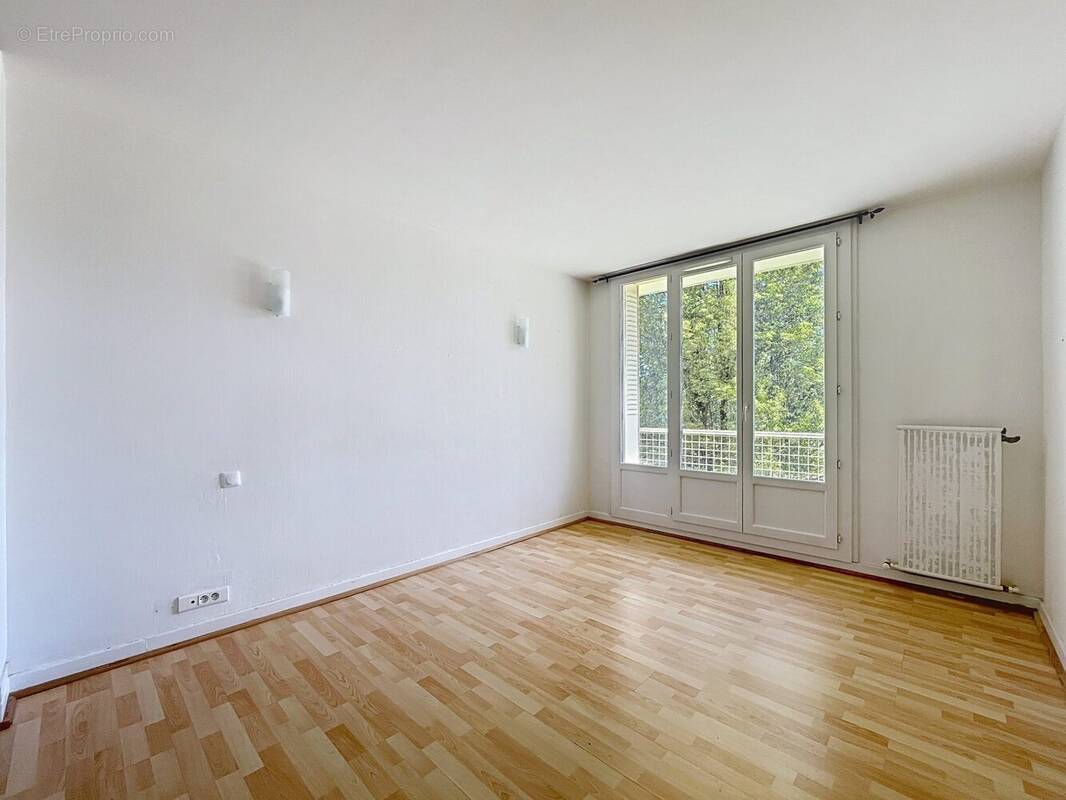 Appartement à SASSENAGE
