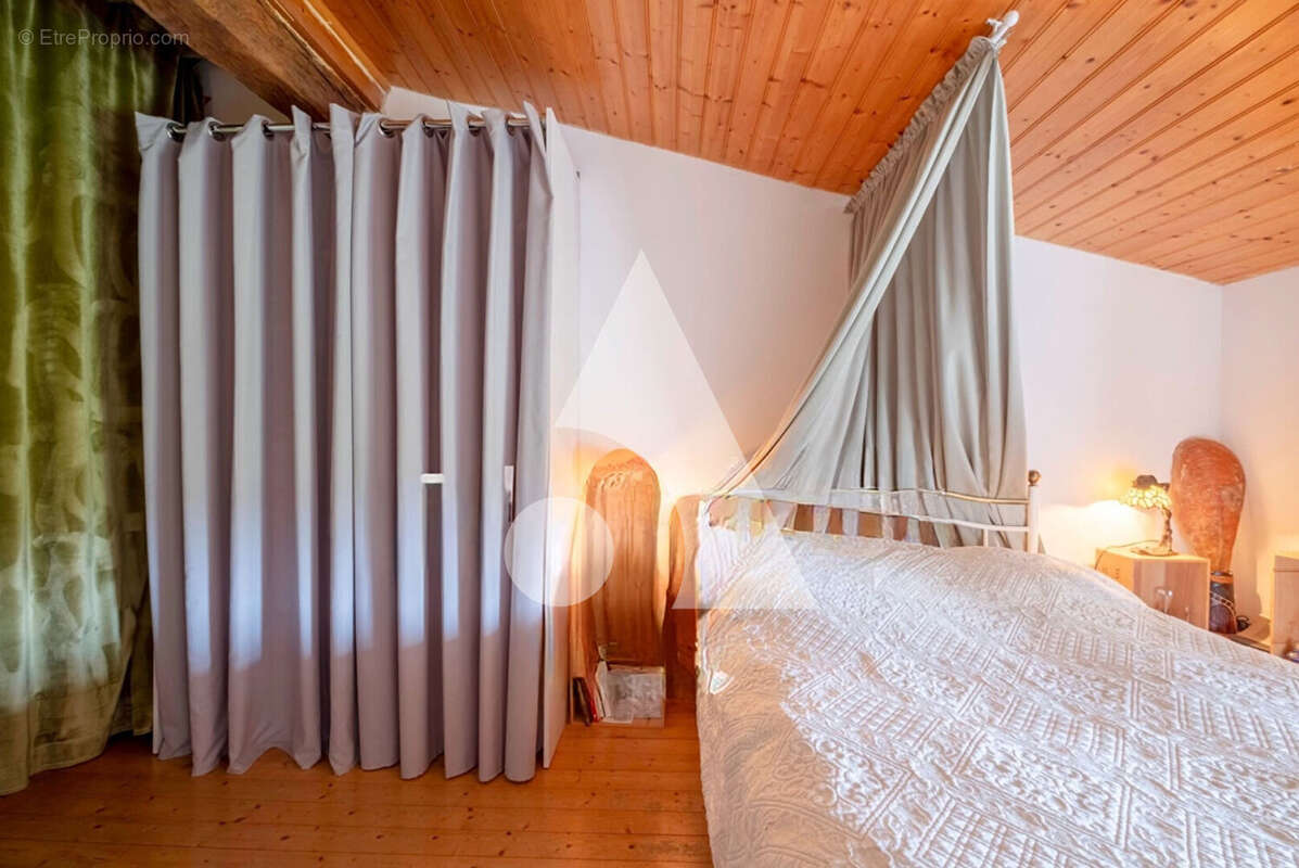 Maison à CHERMIGNAC