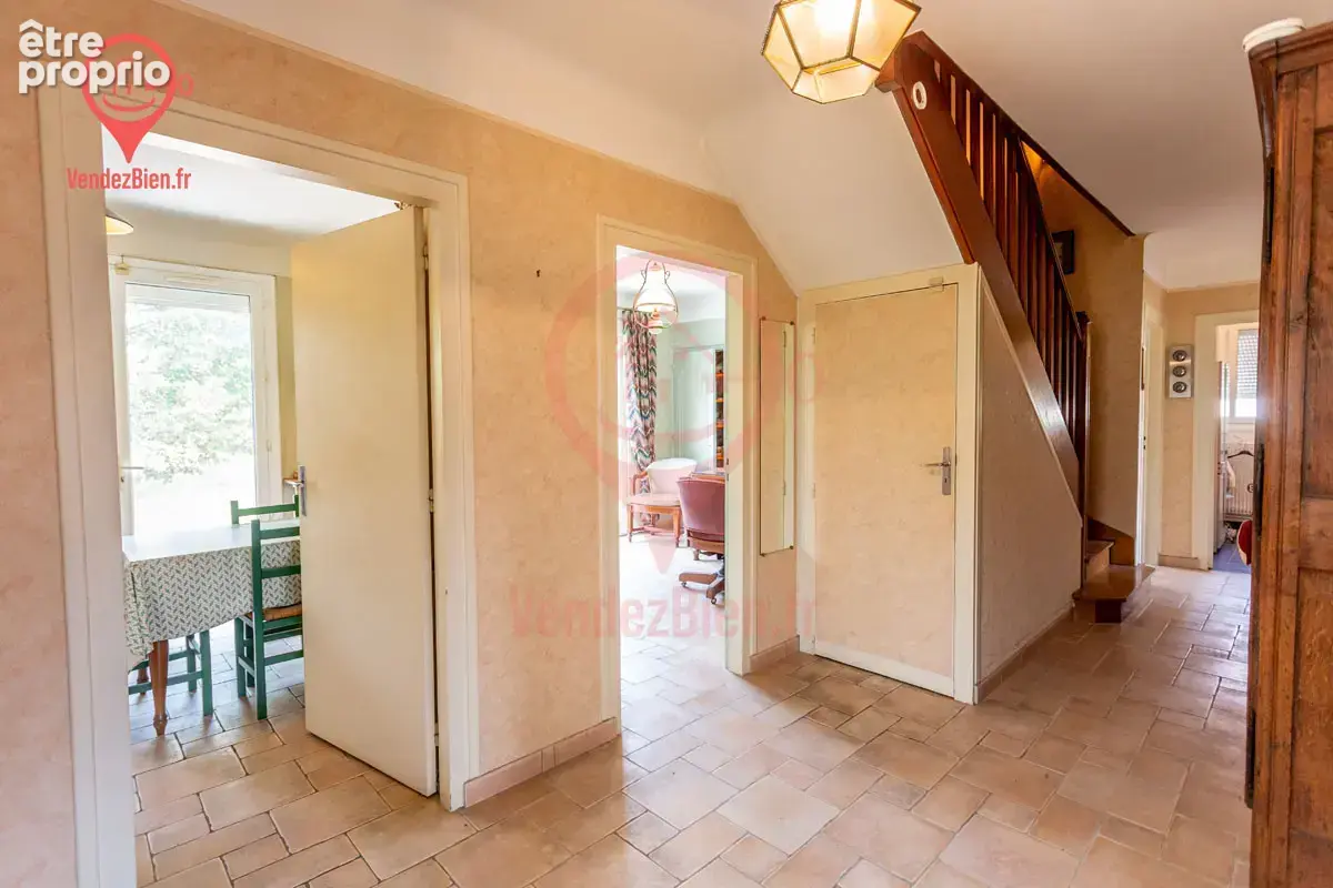 Département Cher 18 - à St Doulchard, Maison individuelle de 150 m2 habitables - photo 10