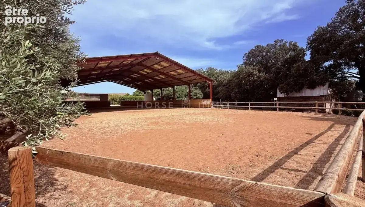Photo Maison à Lancon-Provence au prix de 1 180 000€