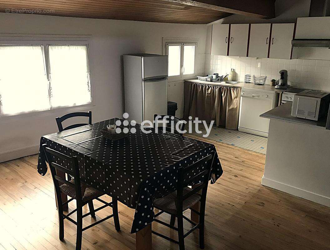 Appartement à SAUJON