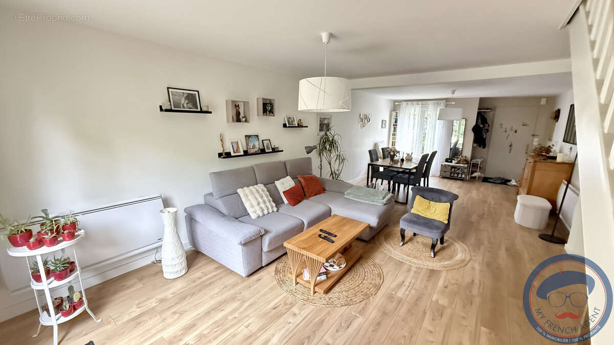 Maison à CHAMBRAY-LES-TOURS