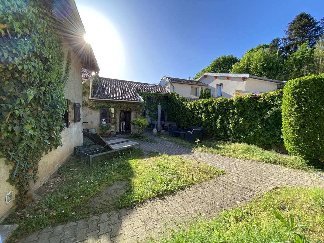 Photo 3 - Maison à REYRIEUX