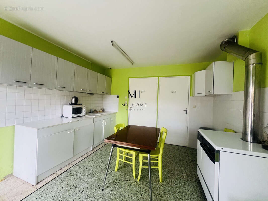 Maison à CHAMPFLEUR
