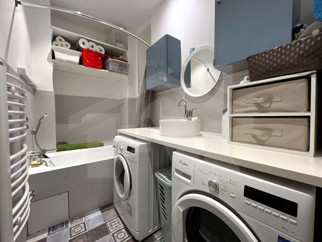 Appartement de caractère   113,76 m2   dernier étage   greno - photo 13