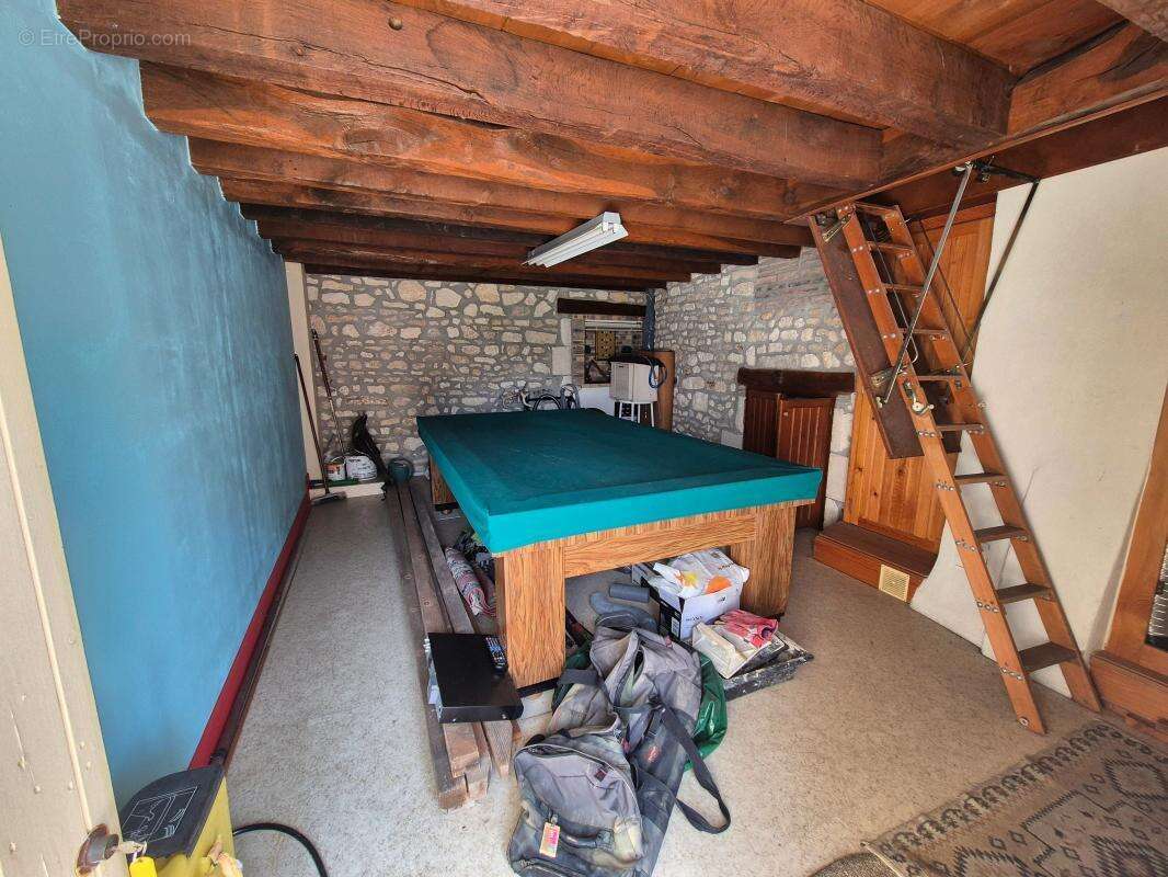 Maison à MESVES-SUR-LOIRE