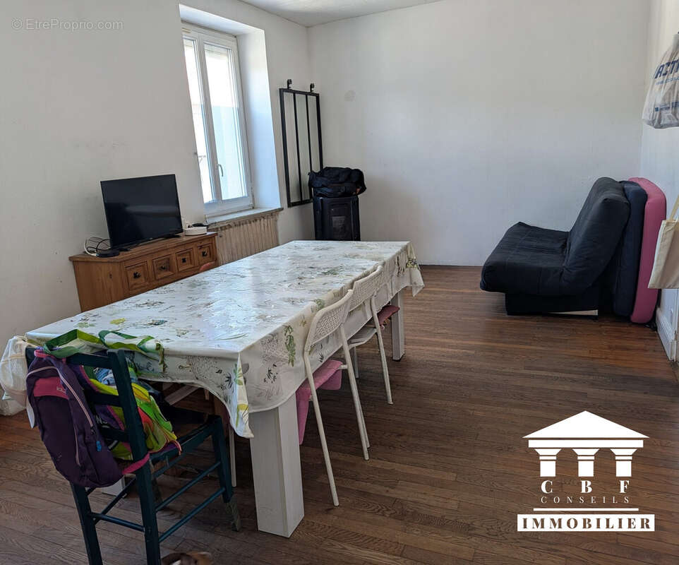 Maison 130 m² à Marmagne  - photo 4