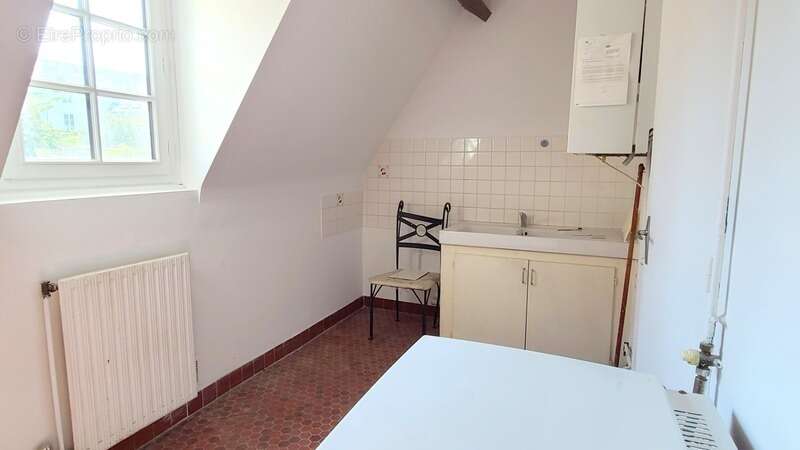 CHARTRES (28) - Appartement - 1 pièce - 37 m² - photo 2