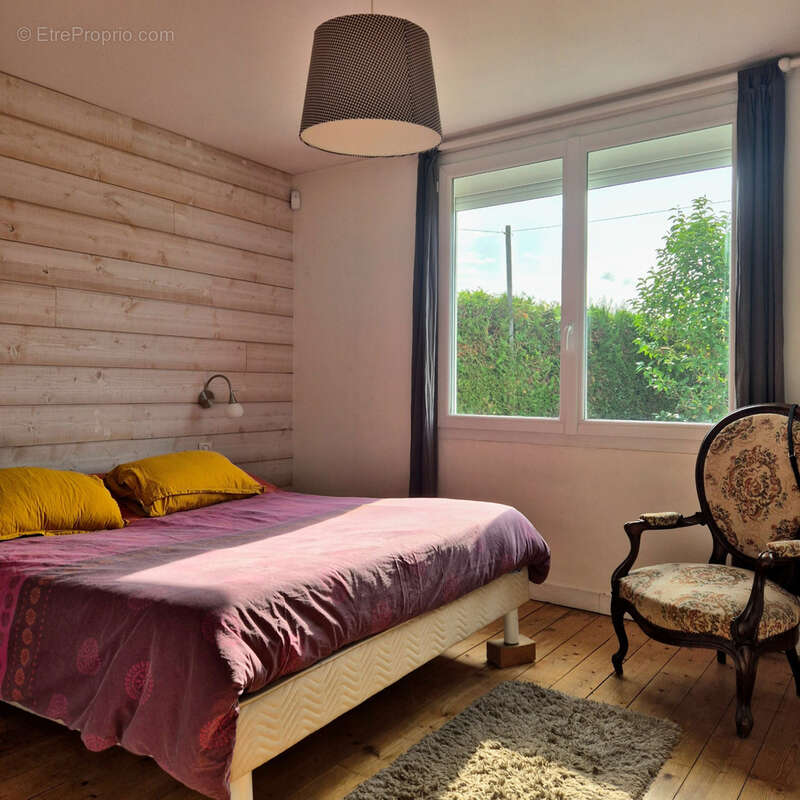 Maison à VILLENAVE-D&#039;ORNON