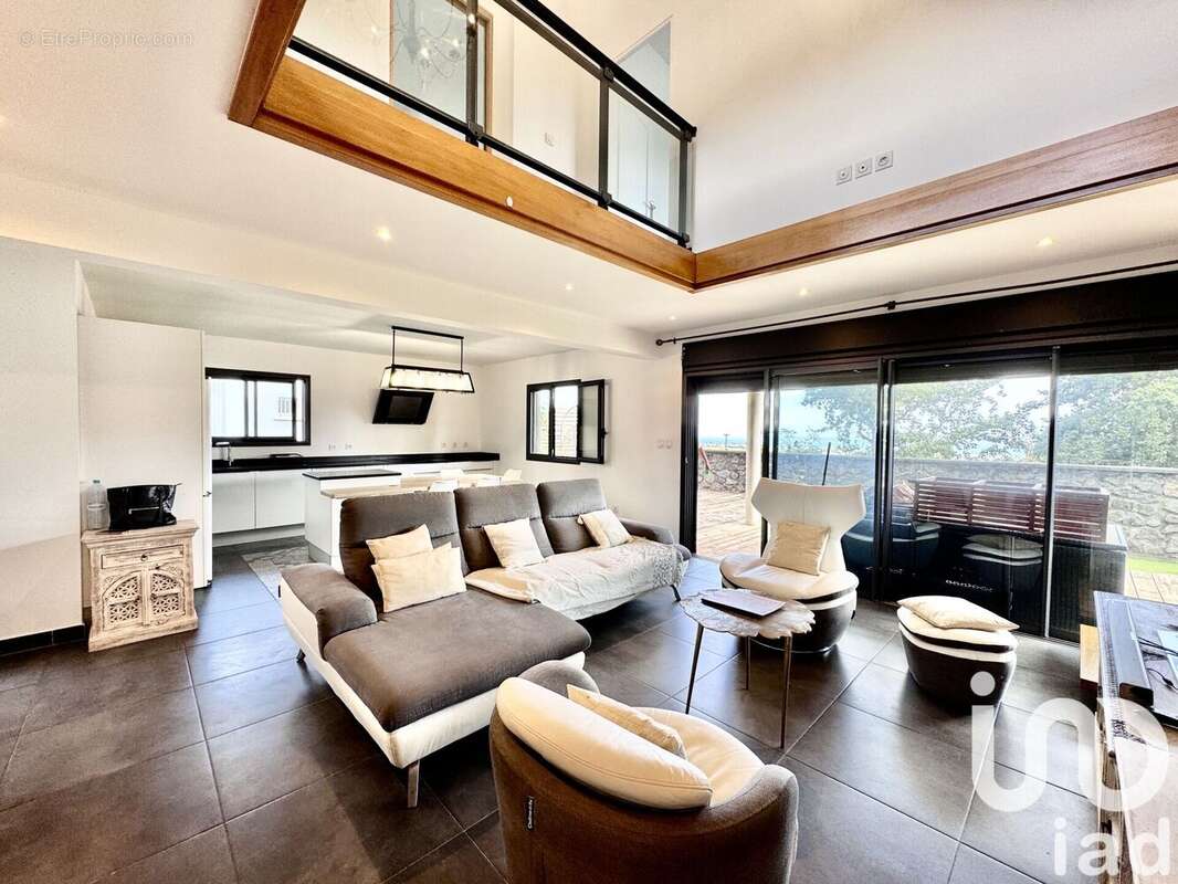 Photo 2 - Maison à SAINTE-MARIE