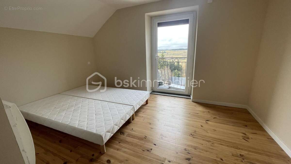 Maison à SAINT-ALBAN-SUR-LIMAGNOLE