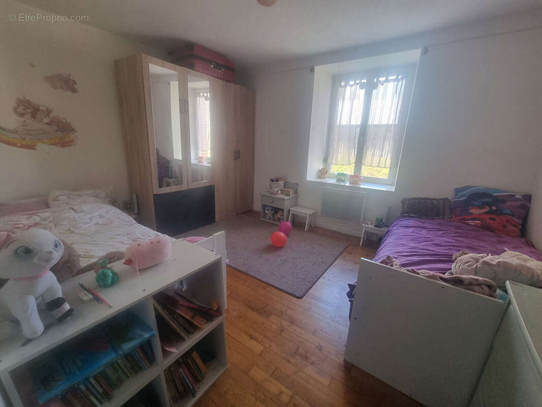 Appartement à JUILLEY