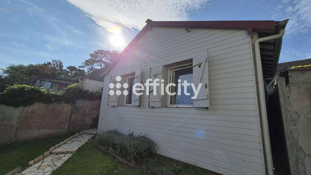 Maison à ARROMANCHES-LES-BAINS