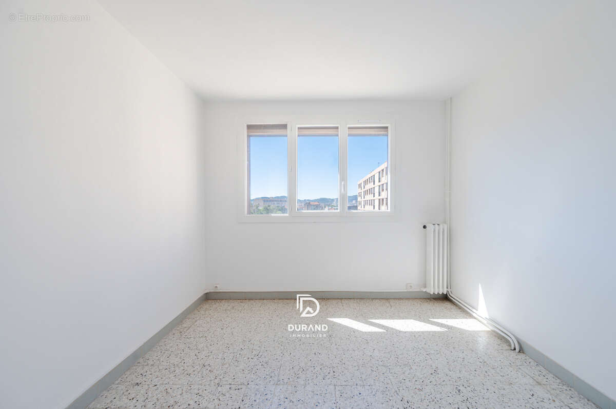 Appartement à MARSEILLE-10E