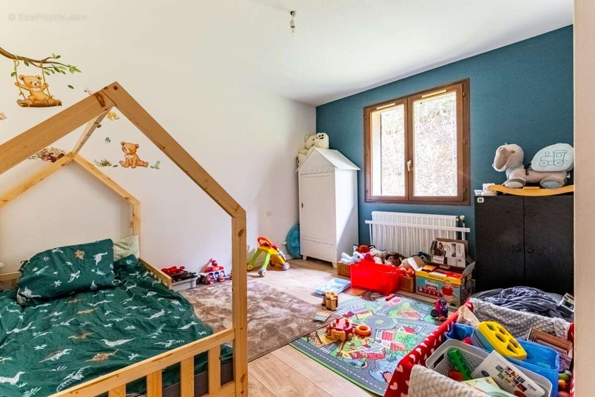 Maison à VEUVEY-SUR-OUCHE