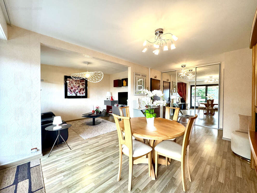 Photo 2 - Appartement à CHAMALIERES