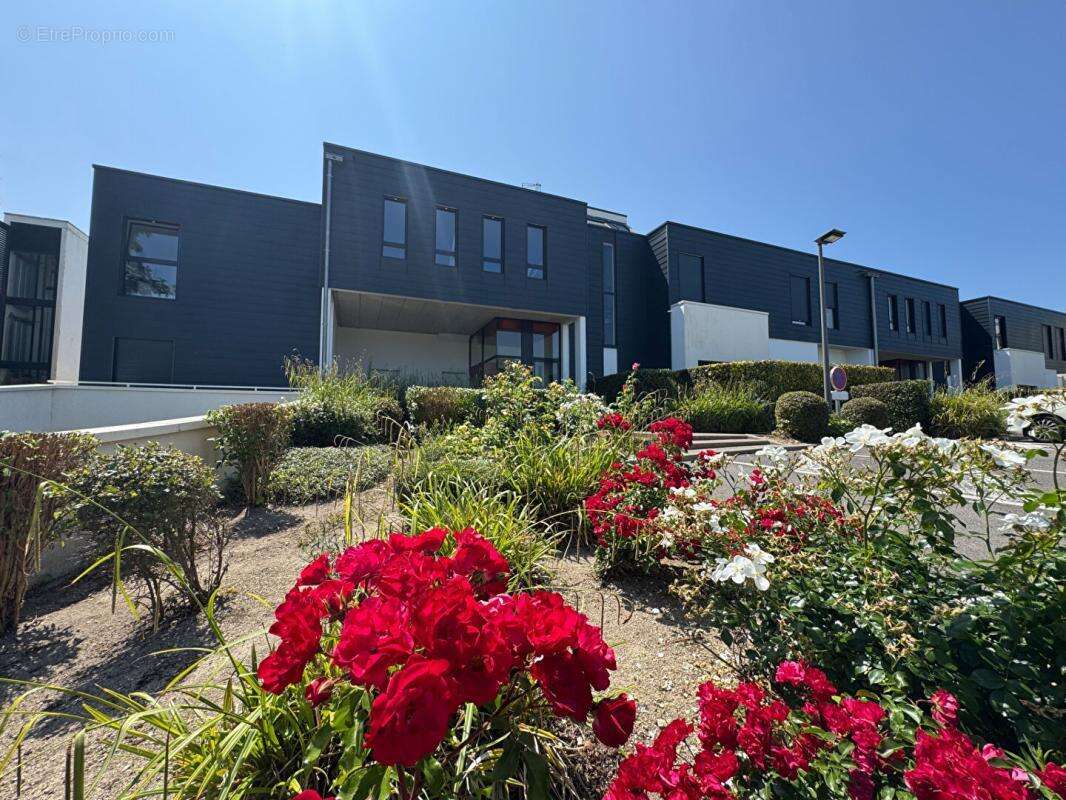 Appartement en Duplex de 70m2  , 2 chambres,,terrasse dans résidence sécurisée  avec places de parking - photo 7