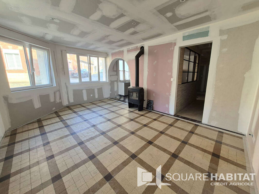 Maison à AUXI-LE-CHATEAU