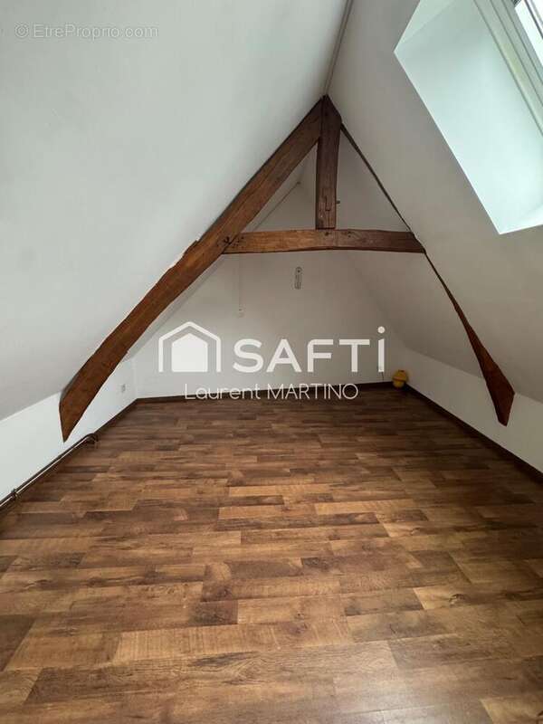 Maison 82 m² à Montgerain  - photo 5
