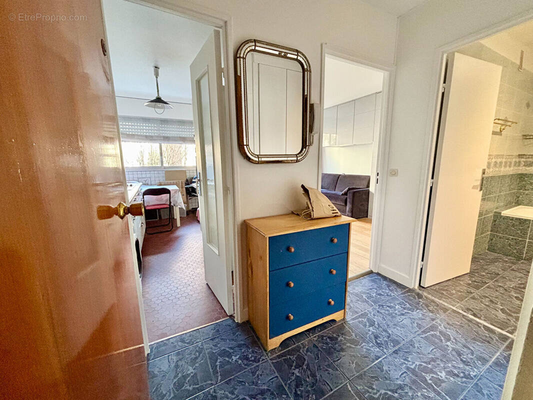 Appartement à PARIS-19E