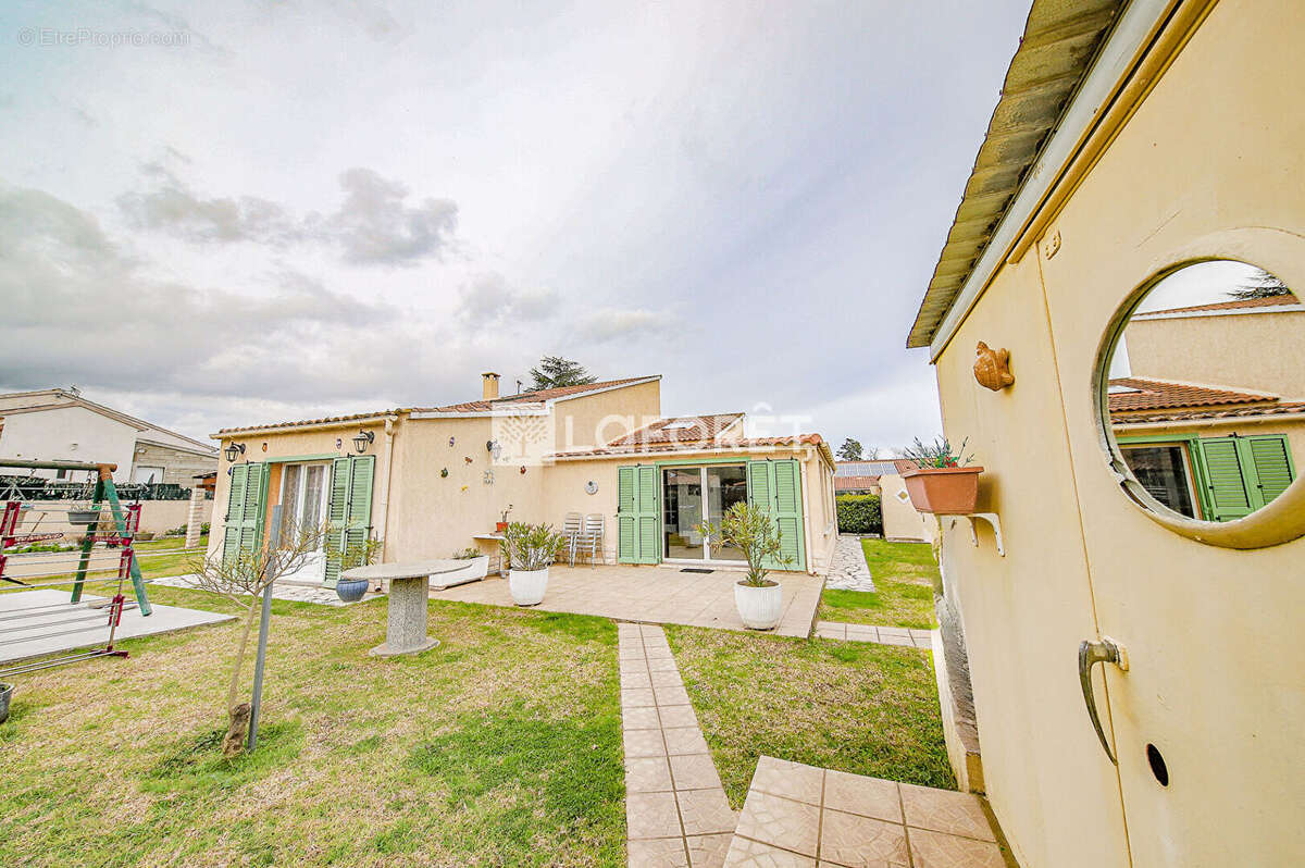 Maison 4 pièce(s) à BORGO Plaine - 120 m² - parcelle de 630 m2 - photo 4