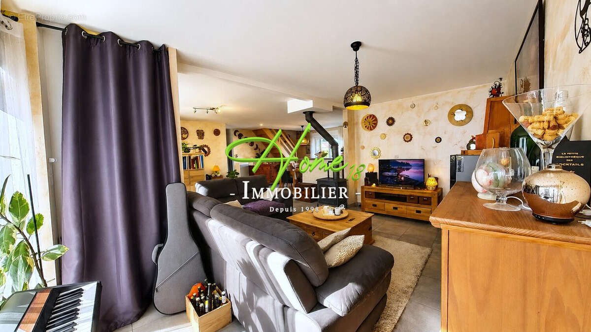 Maison 165 m² à Saint-Germain-Du-Puy  - photo 3
