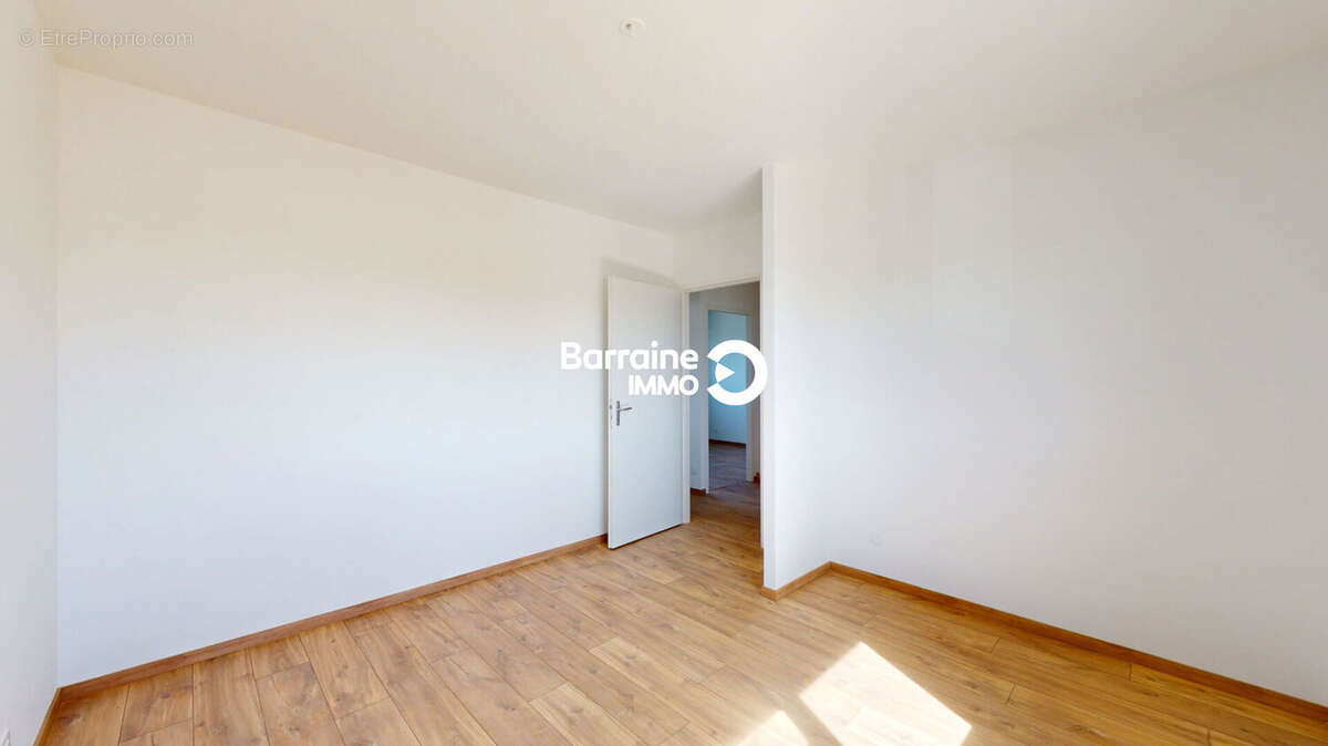 Maison à SAINT-RENAN