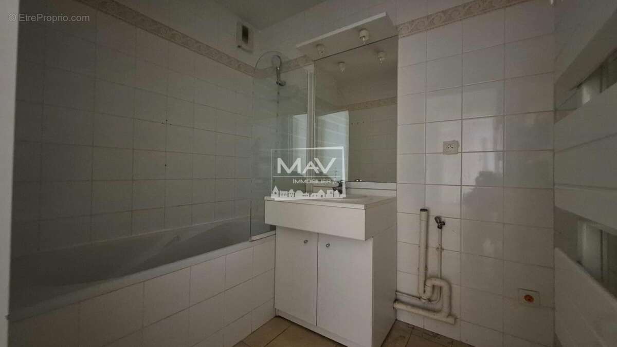 Appartement à LA MADELEINE