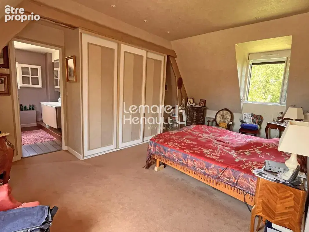 Superbe propriété 6 chambres, piscine sur 6800 m² de terrain - photo 22
