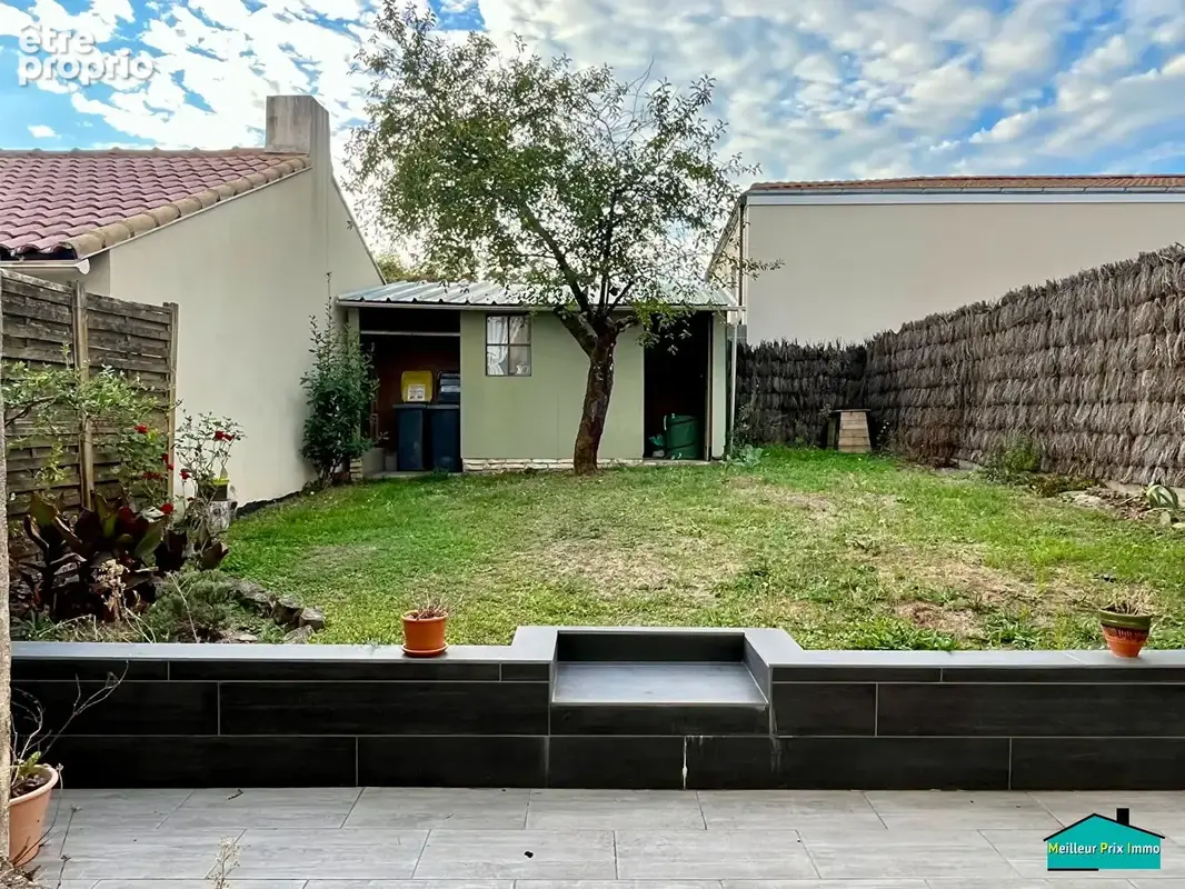 Maison avec deux chambres, un jardin clos et du charme ! - photo 5