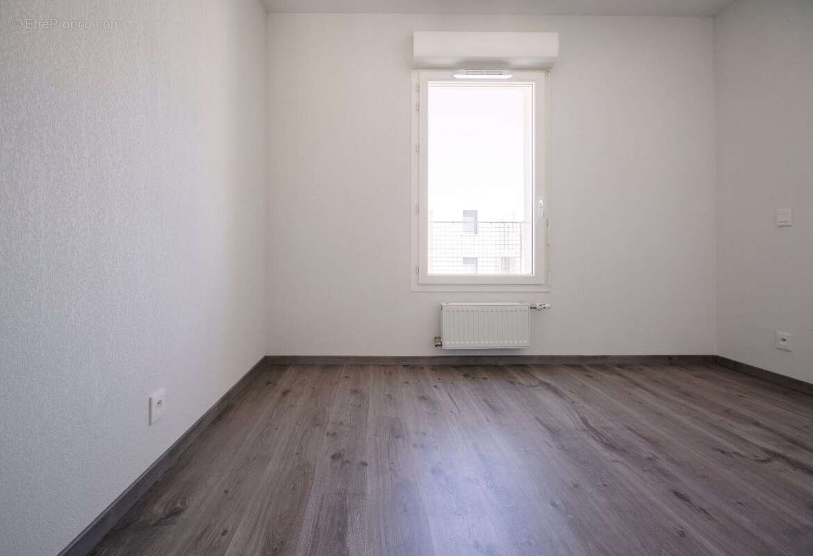 Maison à SAINT-ORENS-DE-GAMEVILLE