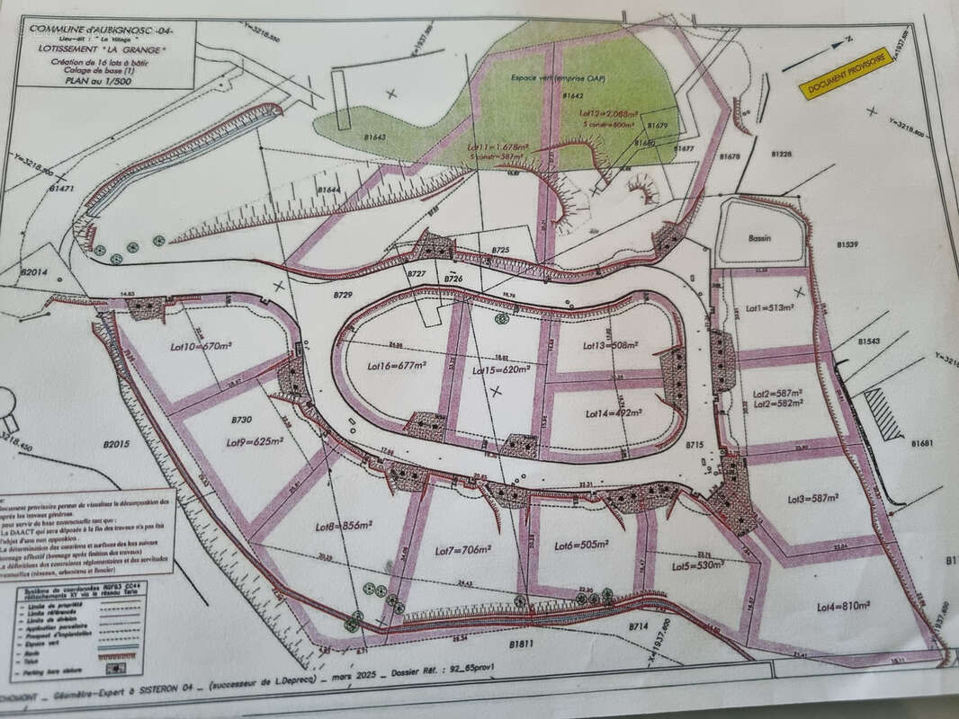 Terrain à AUBIGNOSC